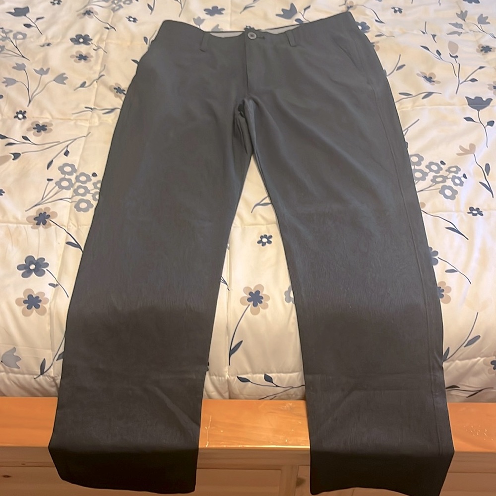 Mens UA golf pants